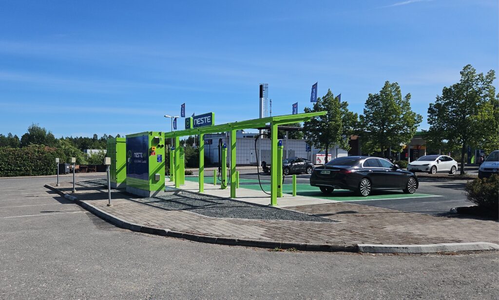 Neste MY Uusiutuva Lataus – 6 kohdetta (2025)